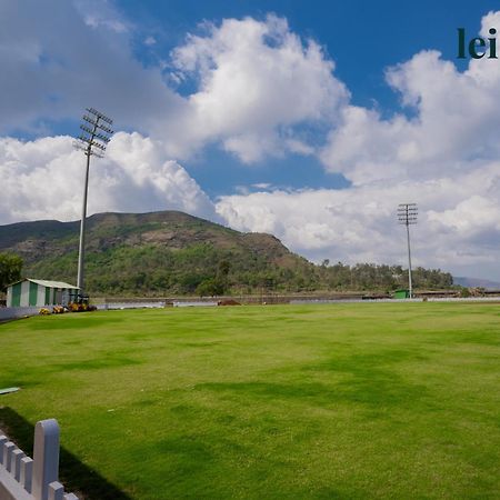 Stay Leisurely - Pavilion By The Hills, Lonavala - Stadium View Rooms Экстерьер фото
